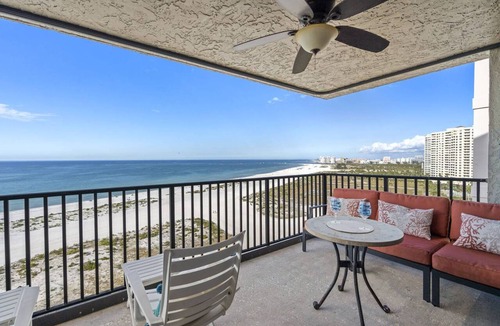 Sand Key Condo | Beachfront End Unit, Pool, Hot Tub, Tennis, Grill, Free Wi-Fi & Cable, W/D ~ 1208 Lighthouse Towers