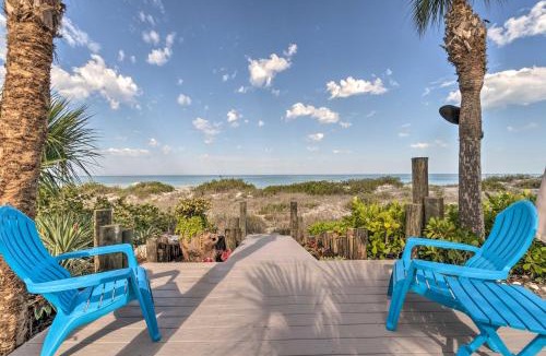 Englewood House | Beachfront Home on Gulf of Mexico w/Indoor Pool