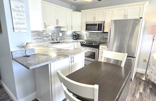 Fort Myers Beach Condo | Beachfront Lovers Key Beach Club Condo 1002 - Gorgeous Gulf View