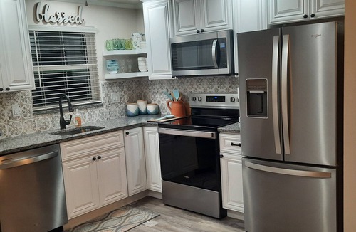 Iona Condo | Beautiful 2 bedroom, 2 bath, ground floor near Sanibel!