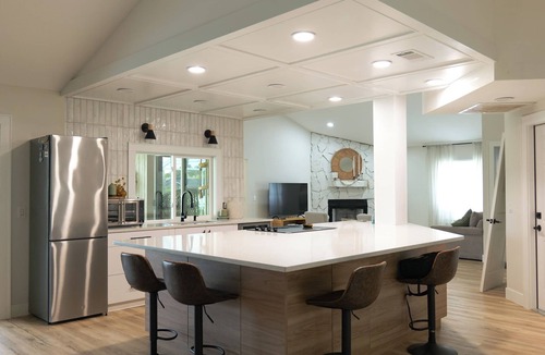 Venice Gardens House | Beautiful, cozy house with a heated pool near to a lot of beaches, restaurants