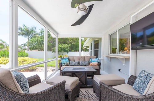 Sarasota House | Beautiful Pool Home minutes from Siesta Key Beach and siesta village.