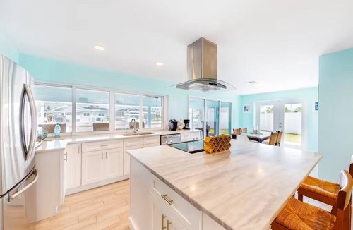 Lochmoor Waterway Estates House | Beautiful pool home on waterfront near river, snowbird long term rates offered