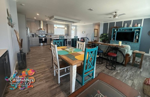 Saint James City House | Blue Heron is your waterfront 3BR/2BA getaway with boat lift, huge seawall