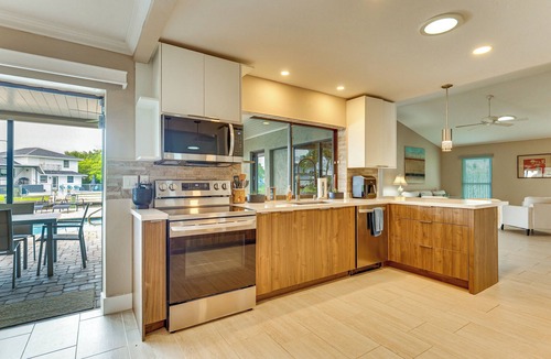 Fort Myers House | Boat Dock & Lift! North Fort Myers Family Getaway