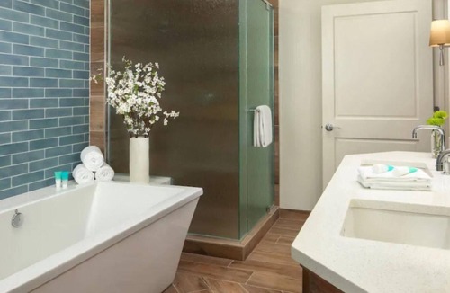 Estero Resort | Bonita Springs Resort Stay with Lazy River, Pools & Spacious 2BR Villa