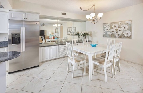 Moorings Condo | Bordeaux Club in the Moorings
