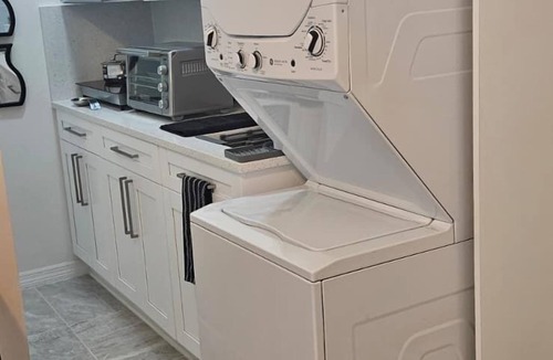 Mariner Apartment | Brand-New Cozy Studio in Vibrant Cape Coral – Fully Equipped & Stylish
