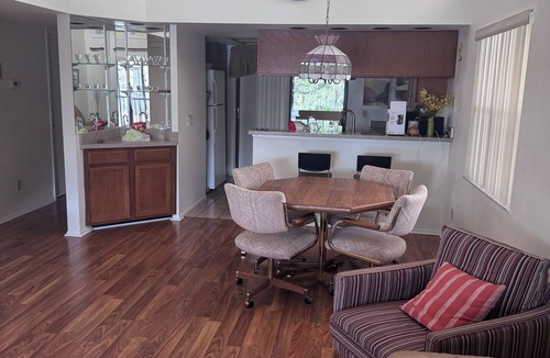 Oldsmar Condo | Breathtaking Lake Sunsets Golf Resort Gated Security Pool Tennis Pet Friendly”