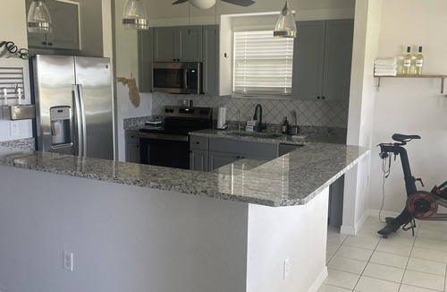 Burnt Store Isles Condo | Bright and Open Golf Course Condo in Great Punta Gorda Location.