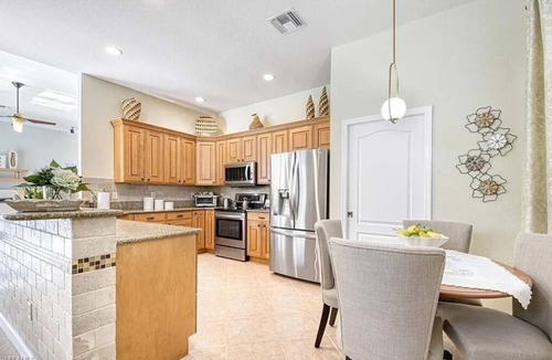 Central Naples House | Brilliant 4-bedroom house Casa Paraiso 'House of Paradise' in charming Naples