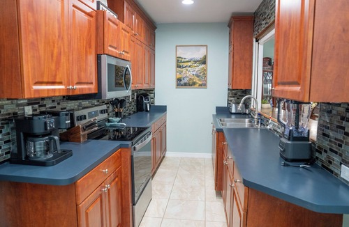 Buckingham House | “Buckingham Retreat – Private Land & Sunset Views”