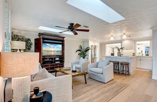 Bay Harbor Estates House | Canal-Front 3BR – Pool, Hot Tub & Boat Access