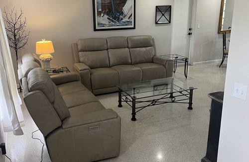 Fort Myers House | Canal house minutes from downtown Fort Myers