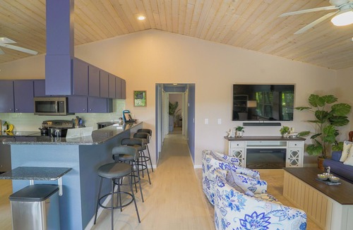 Palm Island House | Casa Azul: Exclusive Palm Island Home with Pool, Hot Tub, Dock, & 7-Mile Beach
