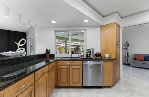 Lake Sarasota Villa | Casa Del Sol | Pool Billiards Firepit BBQ