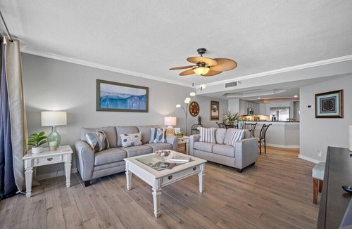 Sand Key Condo | 🌞CBC 1-16B – Amazing Gulf views, heated pool, pickleball, gym, sauna and so much more!