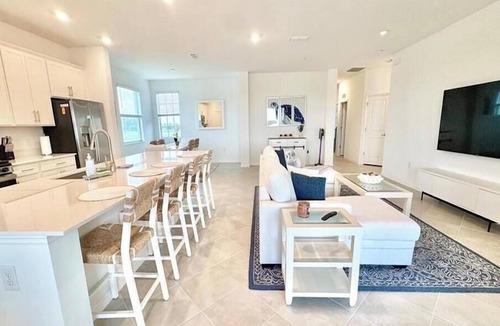 Punta Gorda Condo | Centrally-located coach home.