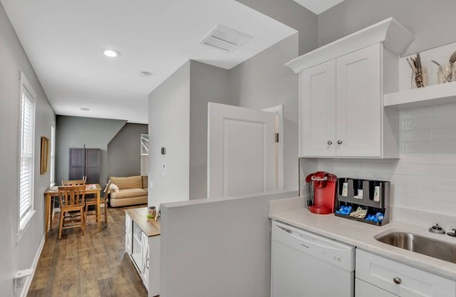 Greenville Apartment | Charming 1BD/1BA Studio, 4 Miles to Downtown GVL