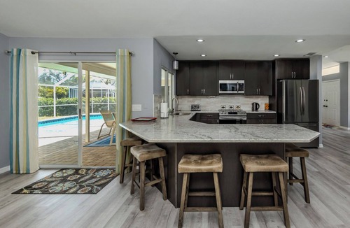 South Venice House | Charming 3-bedroom Home, minutes to Manasota Beach