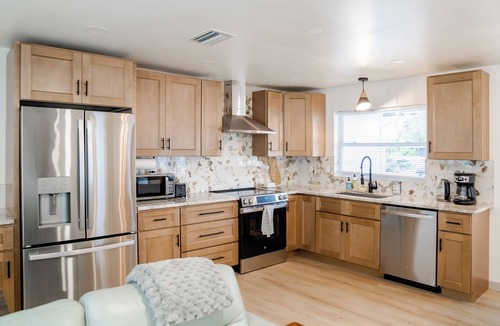 Clearwater House | Charming 3br home 15min from CLW beach