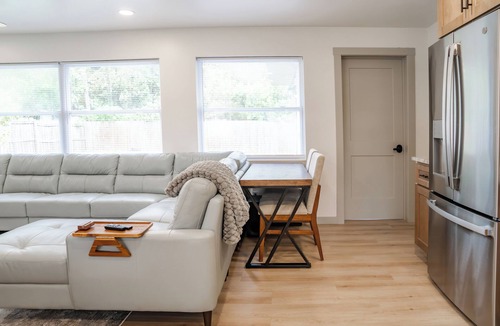 Clearwater House | Charming 3br home 15min from CLW beach