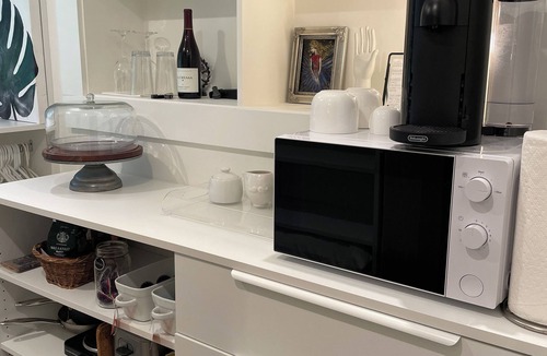 Southwest Coconut Grove Apartment | Charming studio with WiFi and AC in lovely Miami
