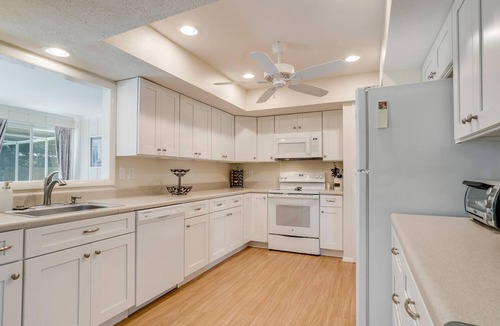 South Venice House | Check out our newly renovated pool home.