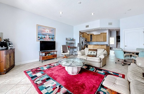 Pinellas Park House | Clearwater Beach Townhome