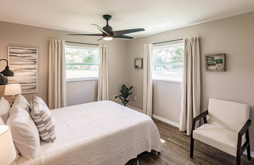 Charlotte Park House | Close to Fisherman's Village, historic downtown, and farmers market