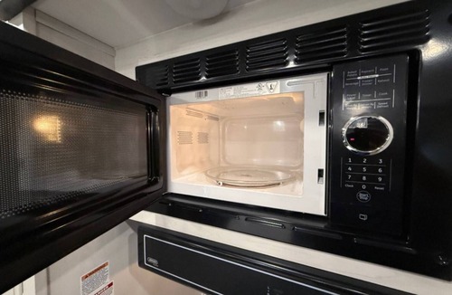 Vamo House | COASTAL RETREAT RV IN SARASOTA