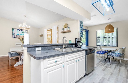 Englewood East House | Coastal Zen Retreat close to Manasota Key, Blind Pass and the best Gulf Beaches.