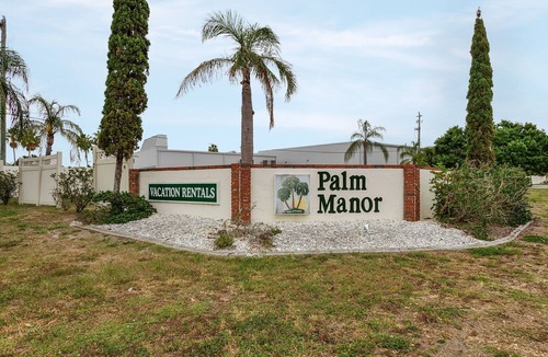Englewood South Condo | Come out and enjoy a tropical paradise by the gulf.