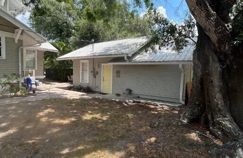 Arcadia Historic District Cottage | Cottage in central Arcadia available for long term stays