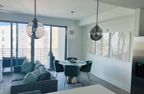 Newtown Apartment | Cozy 1-bedroom apartment in pleasant Sarasota with WiFi, AC, fitness room