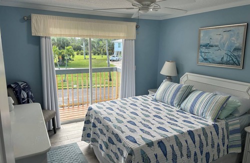 Captains Cove Condo | Cozy 2-bedroom 2-Bath condo with water access in Bokeelia, Fl