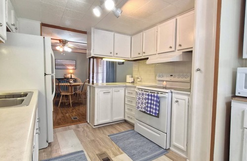 Buckhead Ridge House | Cozy 2-bedroom home ready for you to come relax and unwind.
