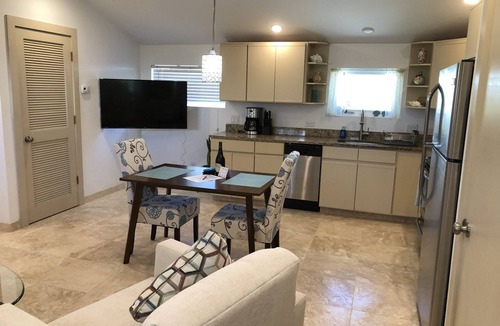 Goodland Cottage | Cozy coastal cottage in Goodland