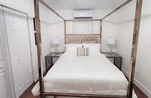 Cutler Bay Apartment | Cozy studio with WiFi and AC in charming Miami