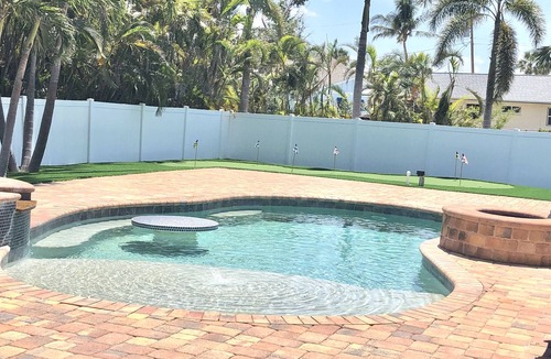 Fort Myers Beach House | Decompress and Revitalize! Lose yourself in Paradise!