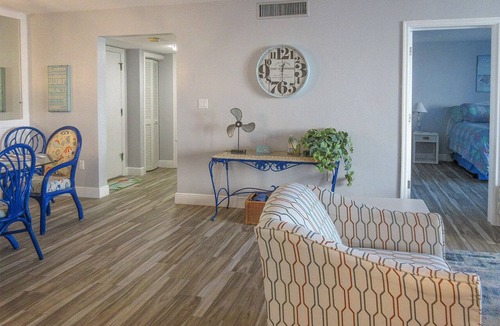 South Island Condo | Deluxe Beachfront 2B/2B Creciente Resort Vacation Condo w/ Gulf View, Resort Pool, Tennis Courts!