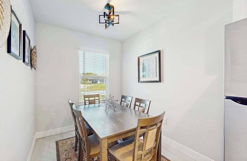 Englewood East House | Dog friendly duplex with hot tub, internet, and washer and dryer