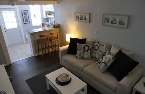 Altamont Manor Apartment | Dream holiday at a great price – now with massive discounts!