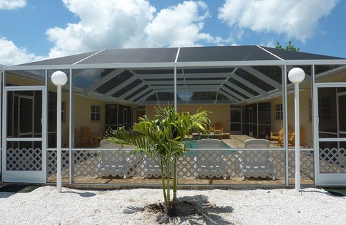 Caloosahatchee Apartment | Dream holiday at a low price: huge travel discounts now available!