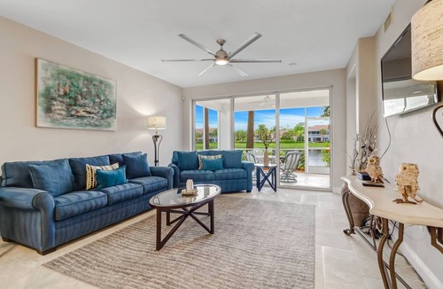 Fort Myers Condo | Elevated Colonial Country Club Active, Social Lifestyle! Stunning End-Unit Ground-Floor Retreat!