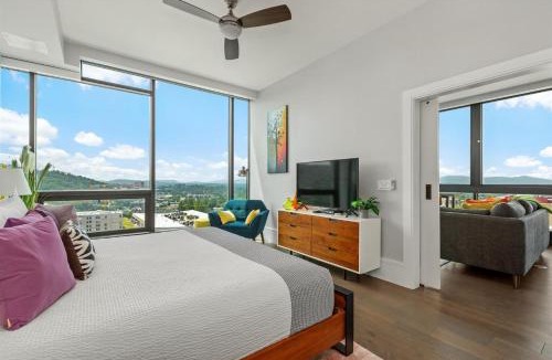 Downtown Asheville House | Endless Sunset Retreat | Arras Vacation Rentals