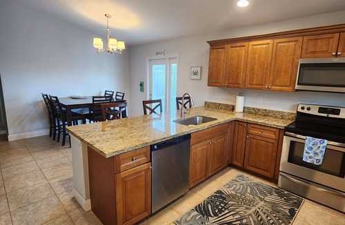 Englewood East House | Englewood, FL Family Friendly Vacation Home with Pool and Hot Tub - Sleeps 8+