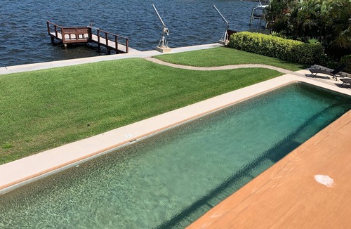 Crystal Beach Apartment | Enjoy GULF FRONT sunsets in newly renovated private studio in private home.