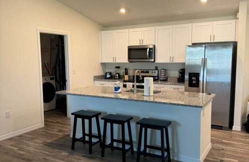Mariner House | Enjoy Heated Salt Water Pool! Ideal for 2 Families