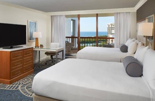 Pelican Bay Resort | Enjoy Sauna & Hot Tub in This 4 Stunning Rooms w/Balcony and Gulf Views